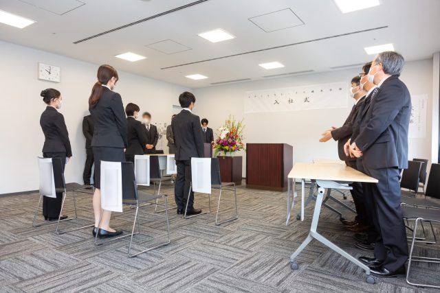 2023年度新規学卒者の入社式