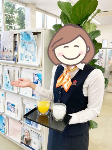 暑い日は涼しい店内へどうぞ🎵