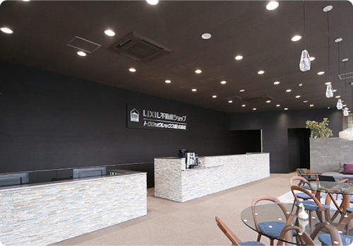 店舗内